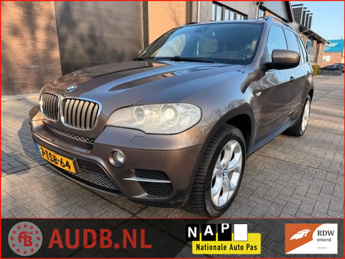 BMW X5 XDrive30d High Executive |7 PERSOONS|PANO| 19 INCH Braun - 1