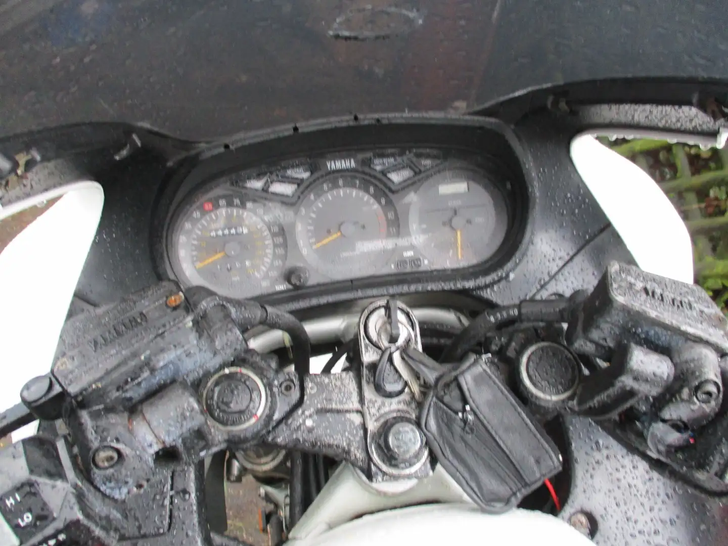 Yamaha FJ 1200 3SK White - 1