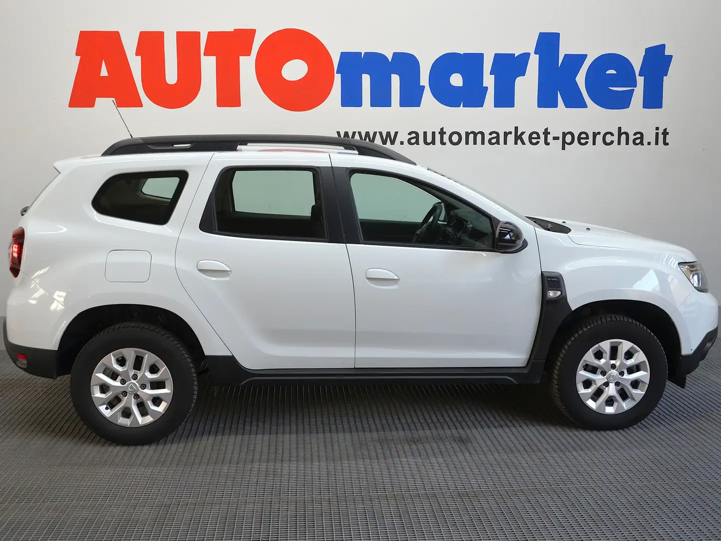 Dacia Duster 1.5 blue dci Comfort 4x4 115cv Bianco - 1