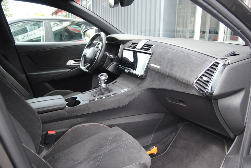 DS Automobiles DS 7 Crossback 1.5 Bl.HDI Business — photo 12
