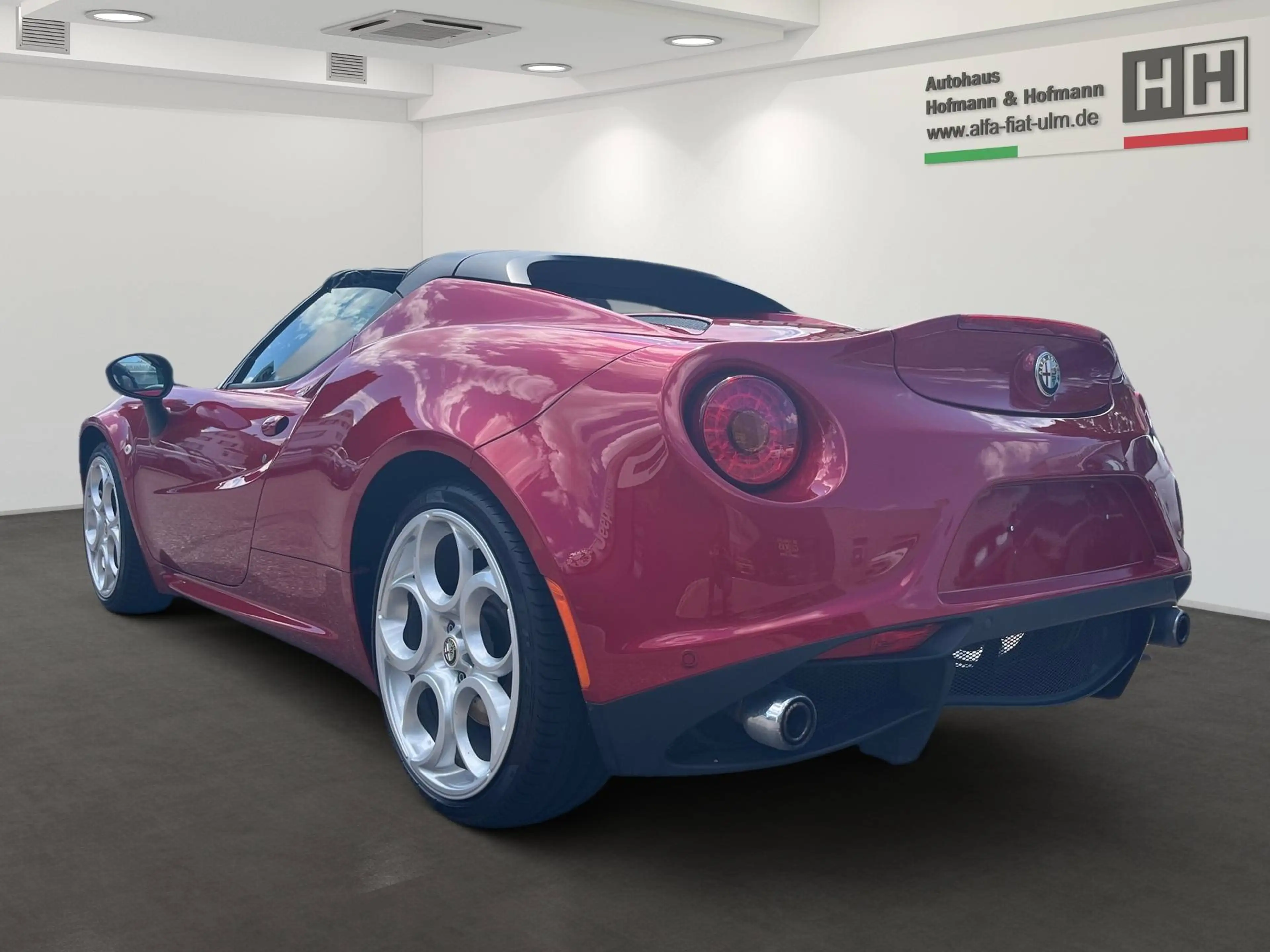 Alfa Romeo 4C Spider 1750 TBi IM KUNDENAUFTRAG — photo 4