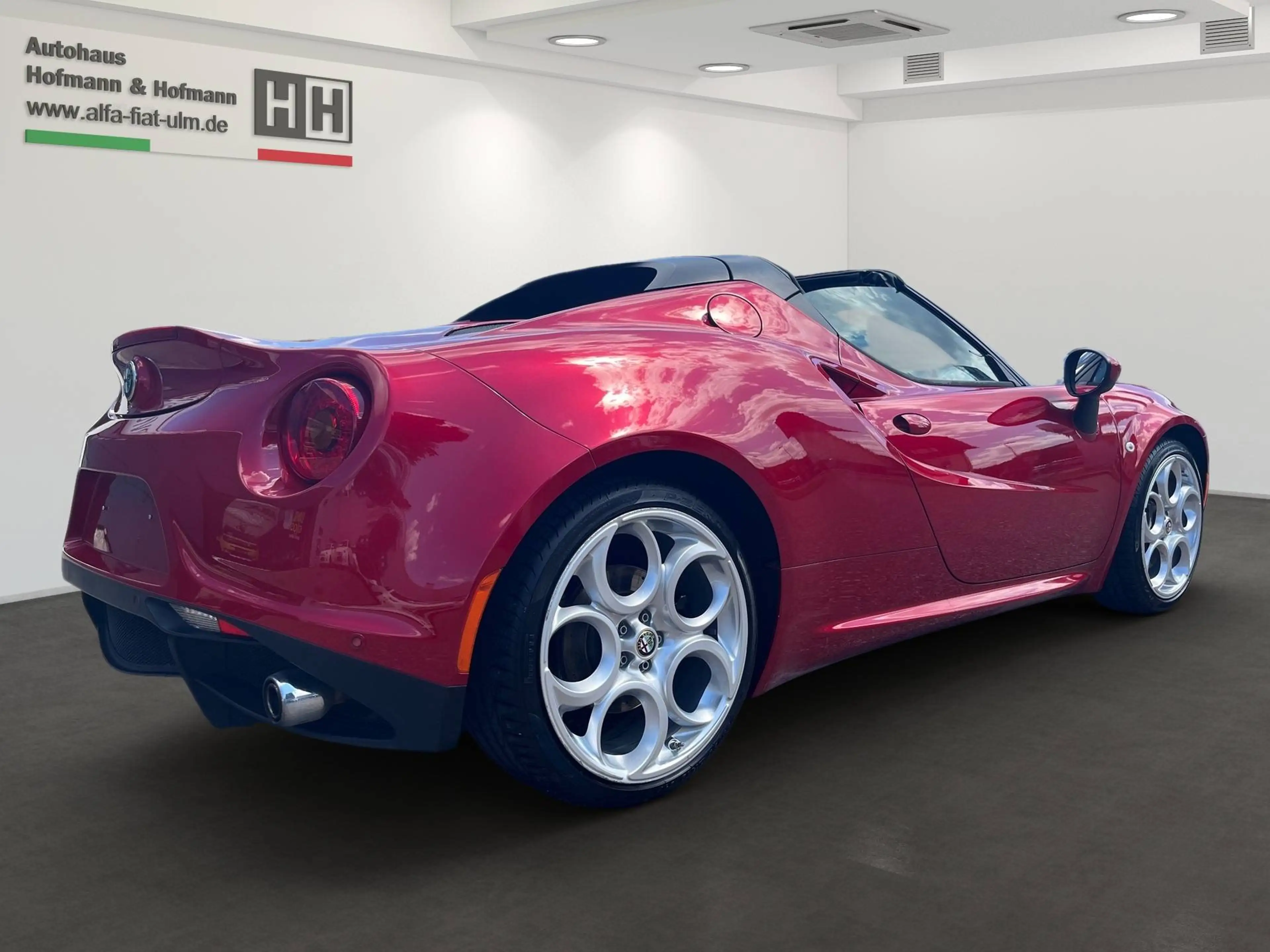 Alfa Romeo 4C Spider 1750 TBi IM KUNDENAUFTRAG — photo 3