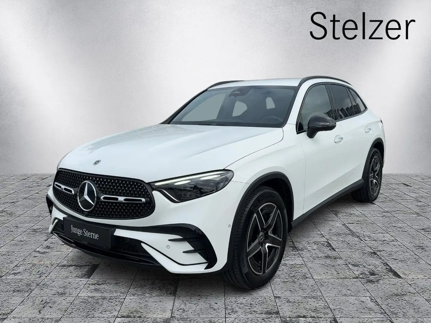 Mercedes-Benz GLC 220 d 4MATIC AMG Premium 360K  KeyGo DigL AHV Weiß - 2