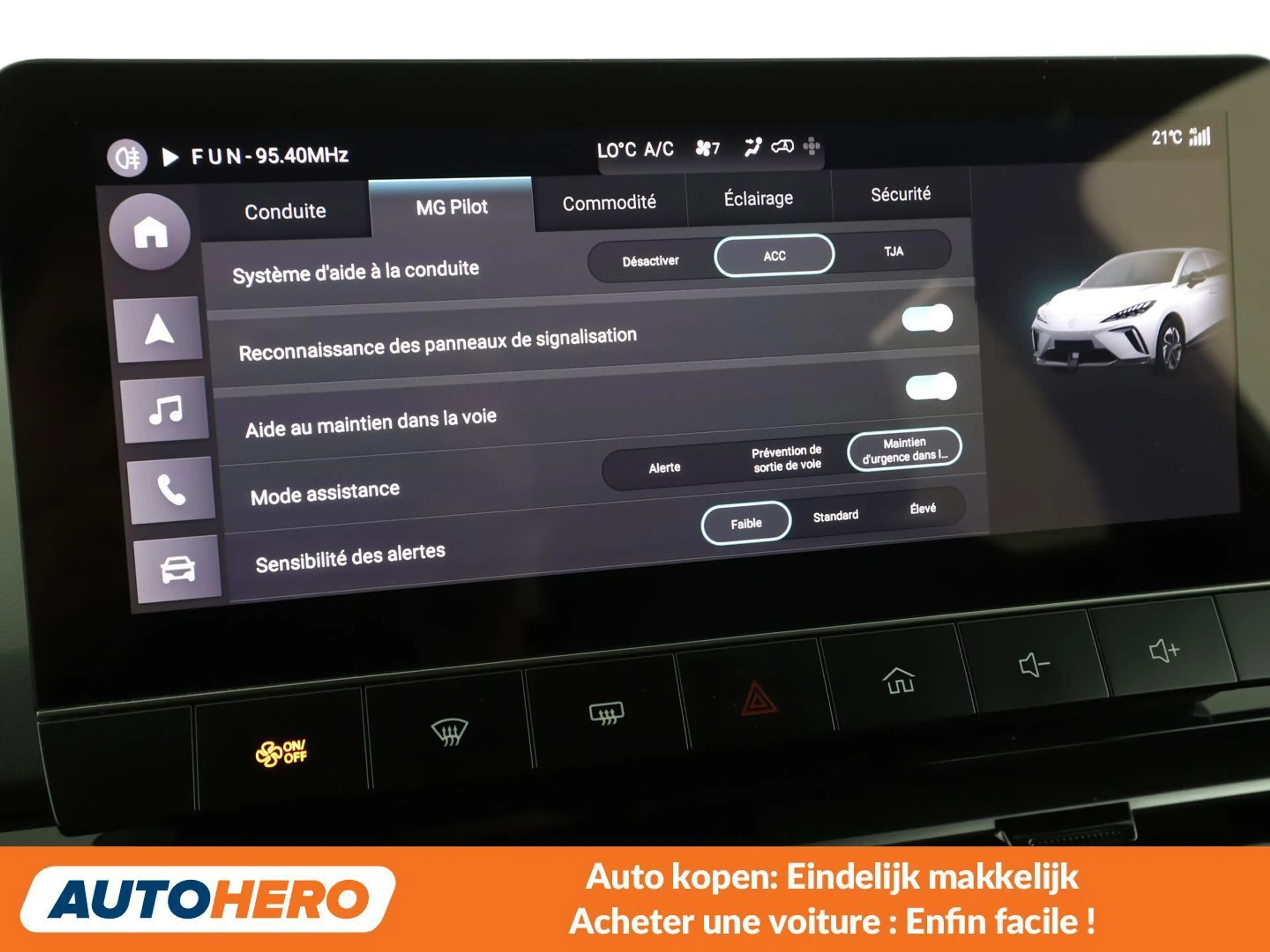 MG MG4 electric drive 150 kW Luxury — photo 10