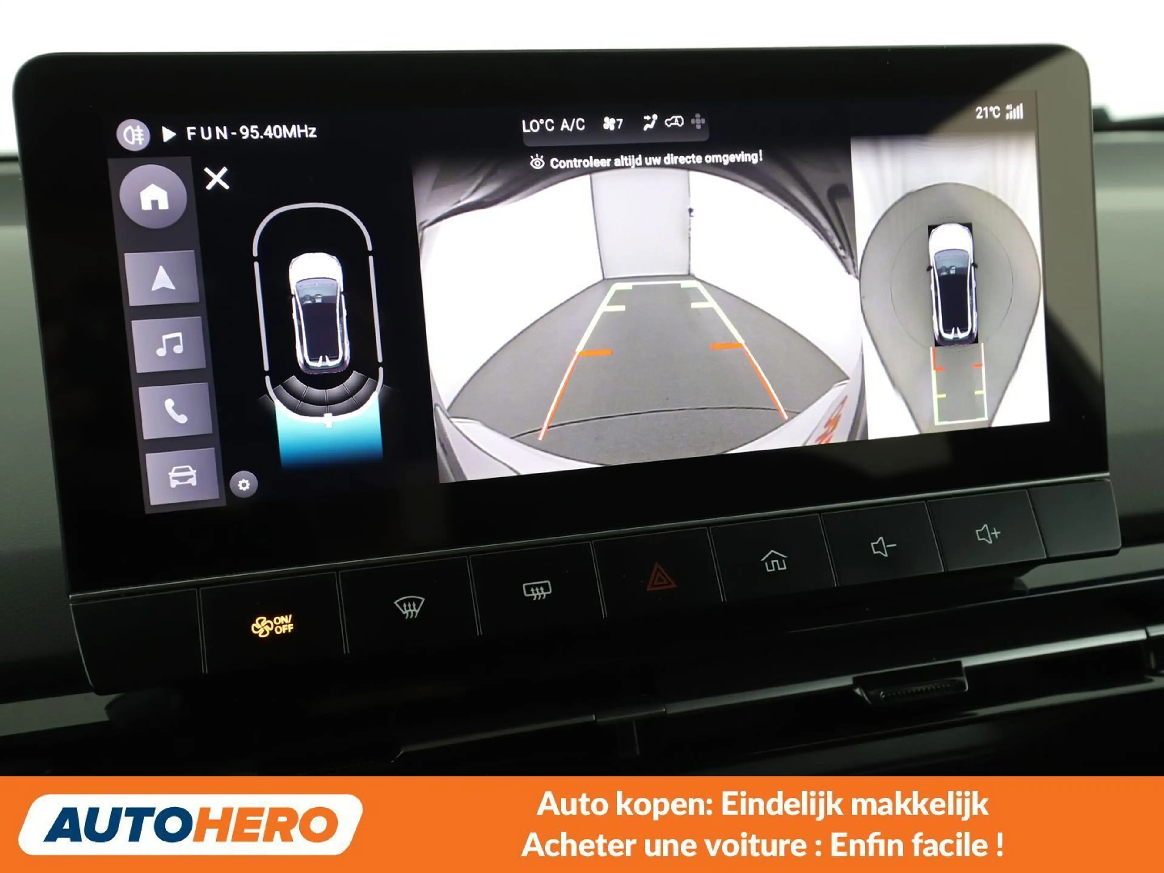 MG MG4 electric drive 150 kW Luxury — photo 9