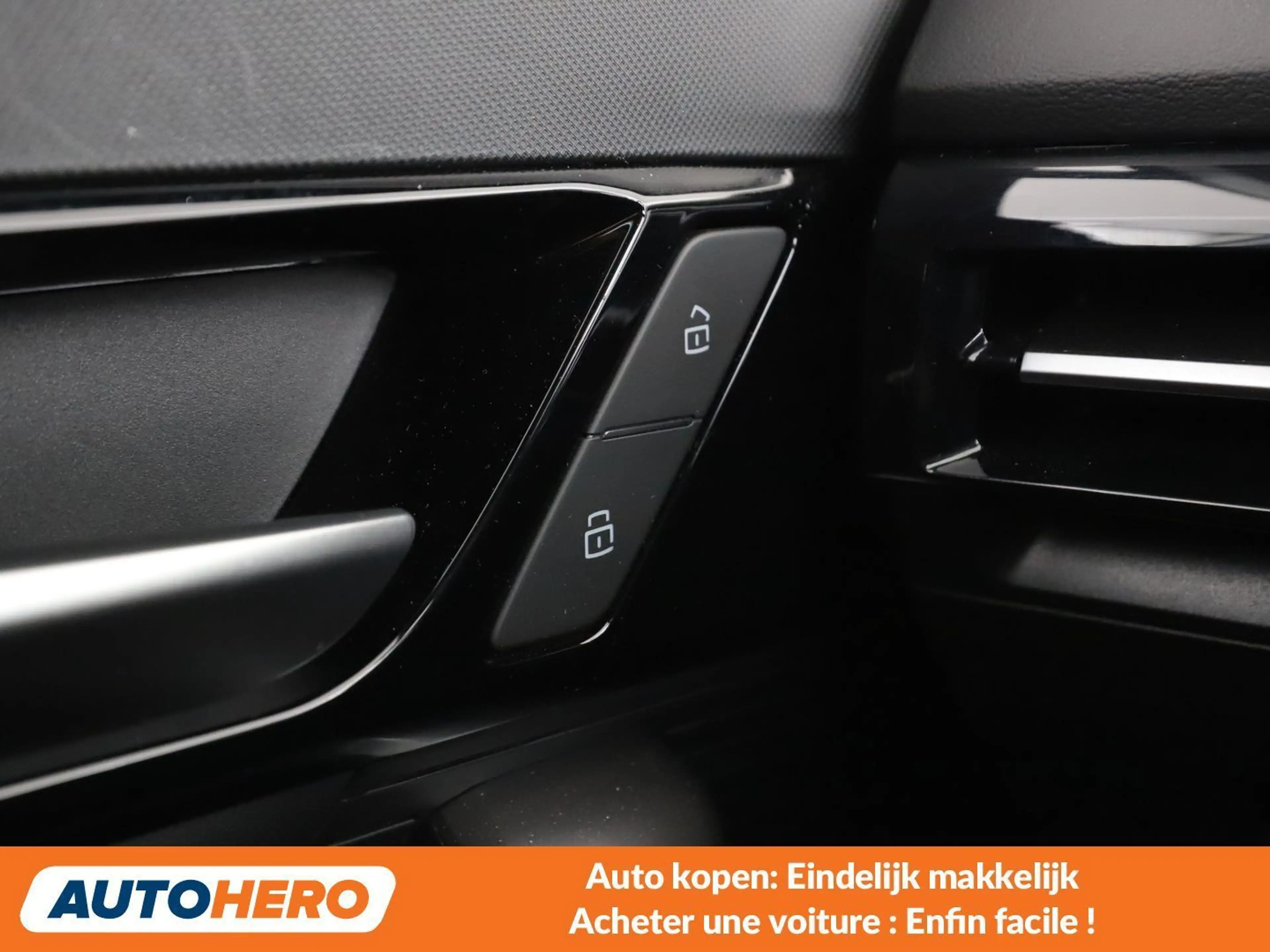 MG MG4 electric drive 150 kW Luxury — photo 15