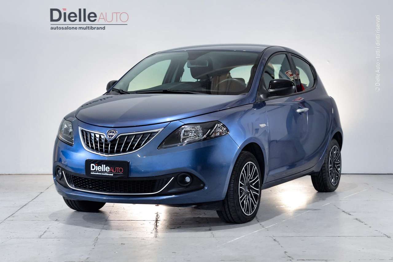 Lancia Ypsilon Ypsilon 1.0 firefly hybrid Gold s&s 70cv 5p.ti