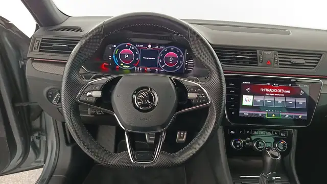 Skoda Superb view 14