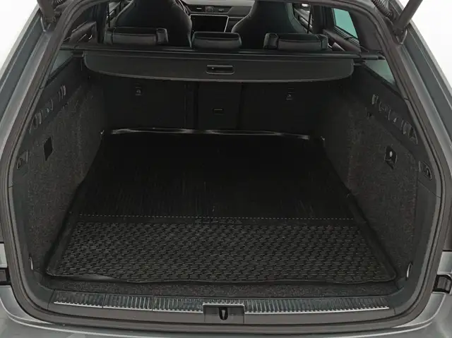 Skoda Superb view 7