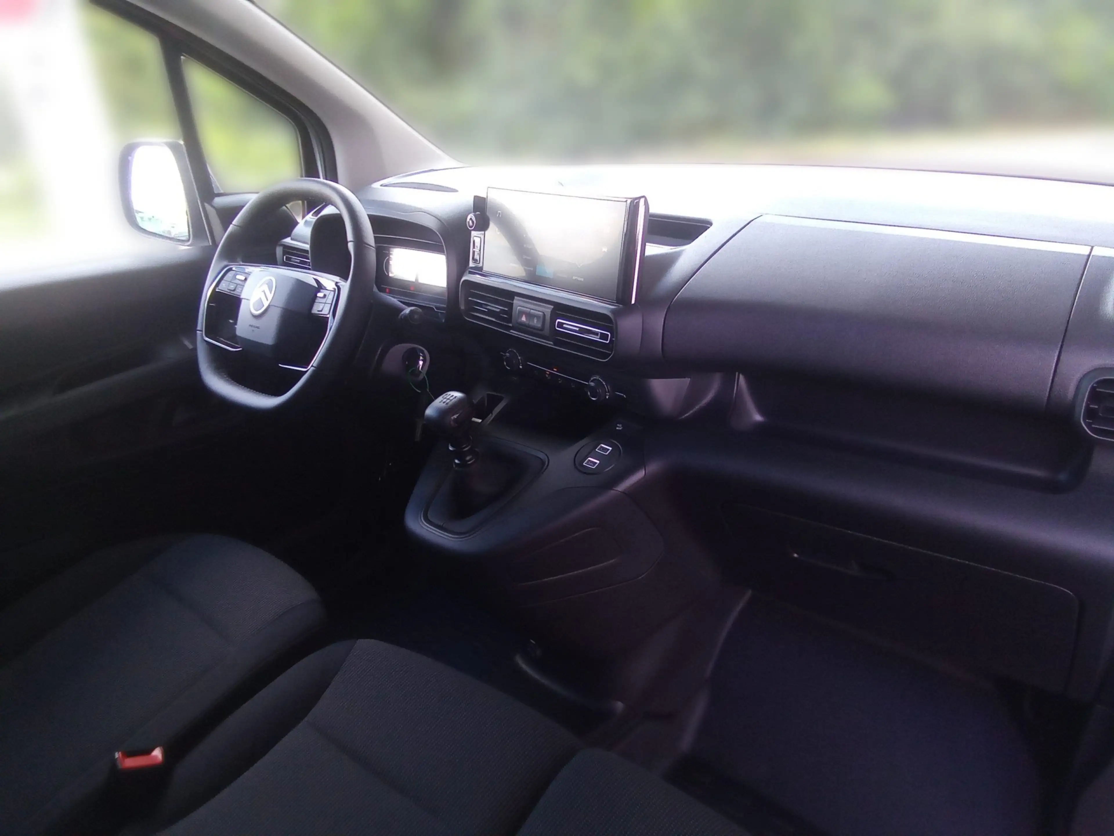 Citroen Berlingo KW 1.5 BHDI 100 M LED — photo 13