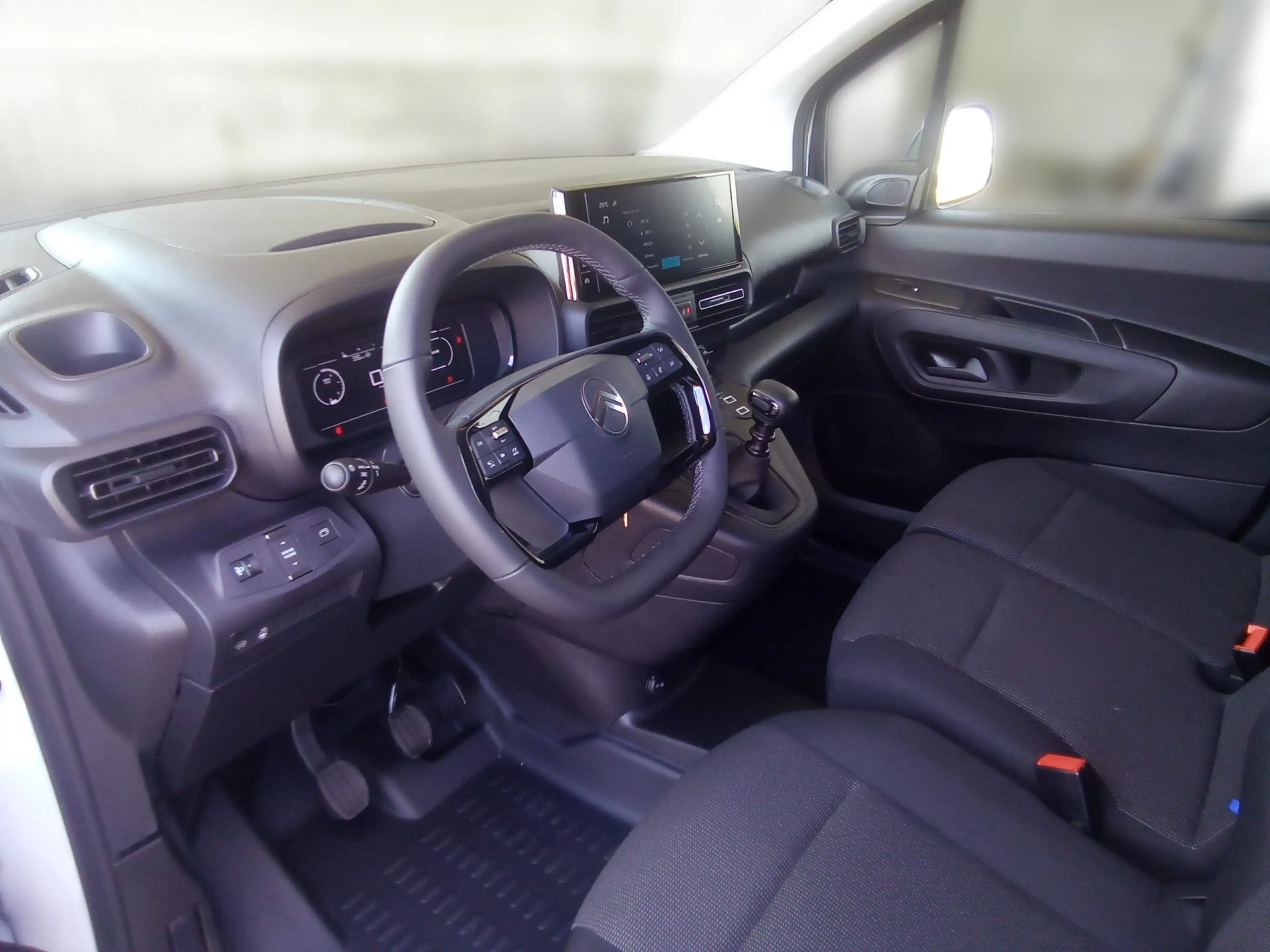 Citroen Berlingo KW 1.5 BHDI 100 M LED — photo 10