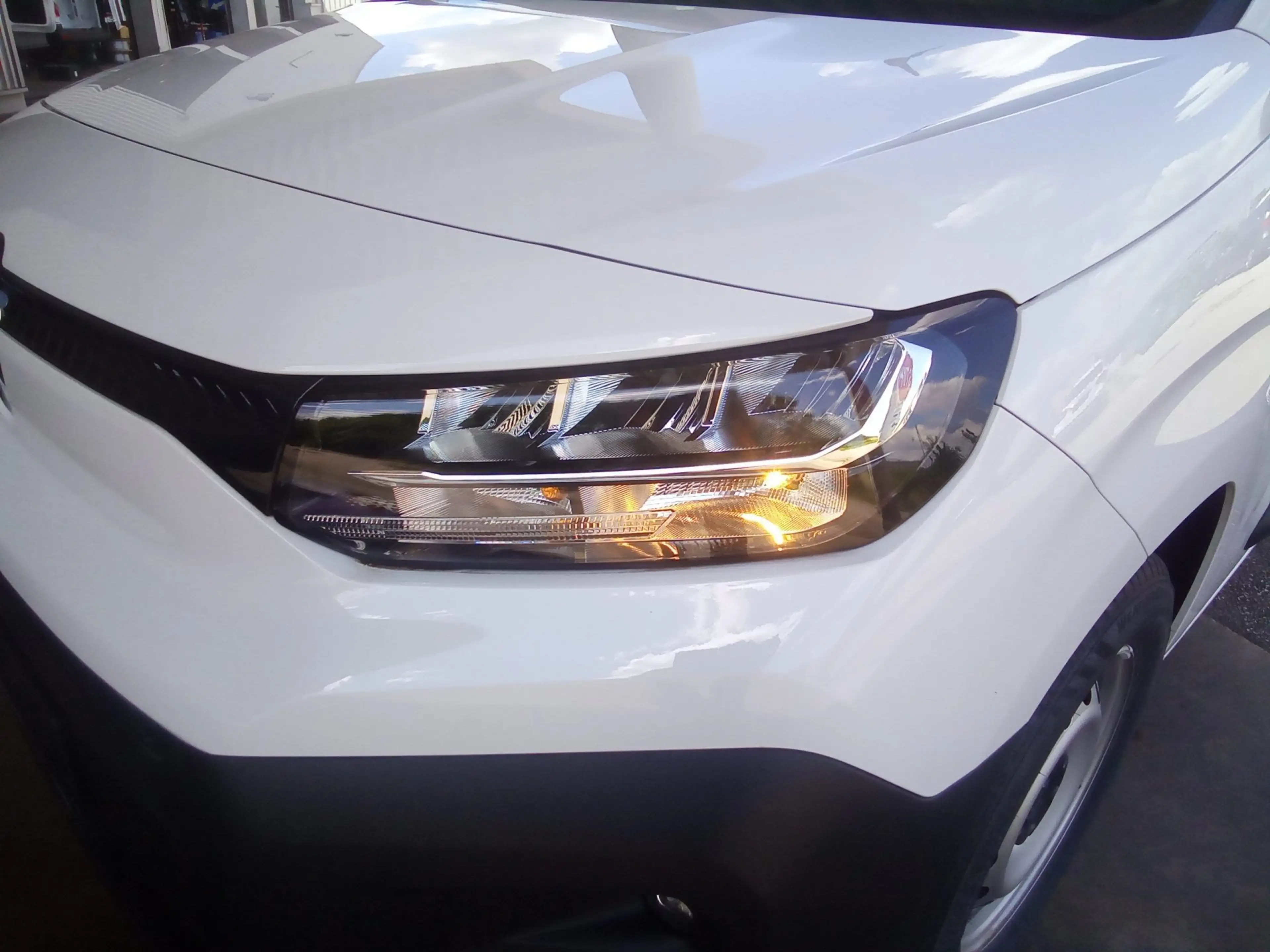 Citroen Berlingo KW 1.5 BHDI 100 M LED — photo 9