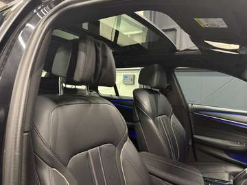 d Touring xDrive M-Sport*20Zoll*PANORAMA*HUD*Winte