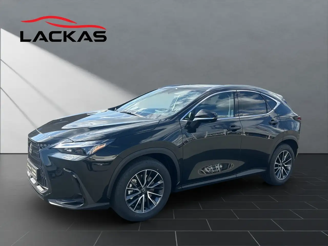 Lexus NX 450h+ +EXECUTIVE+PANO+TECH-INTE-P 15J-GARANTIE — photo 1 of 21