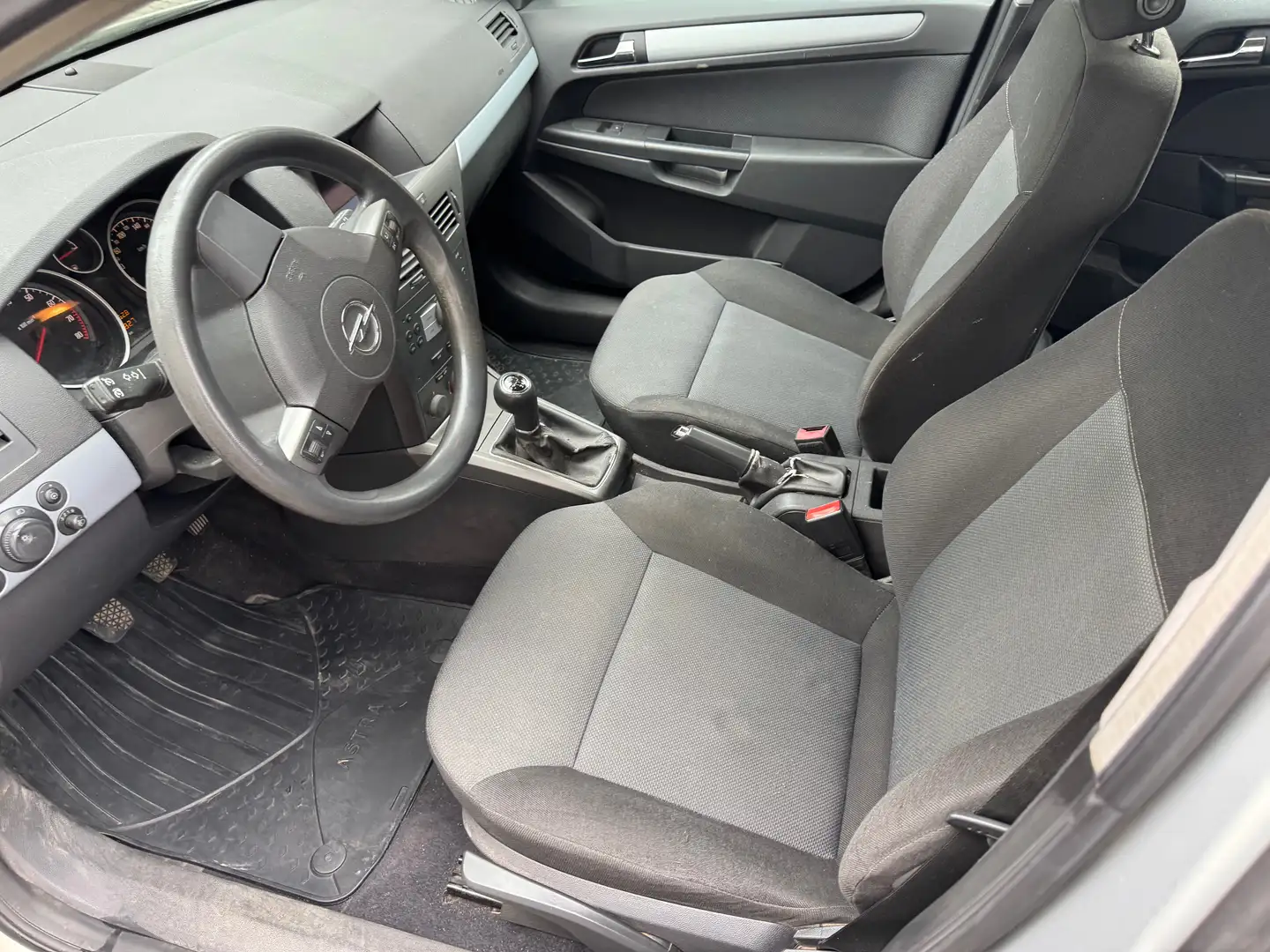 Opel Astra Astra Caravan Grau - 2