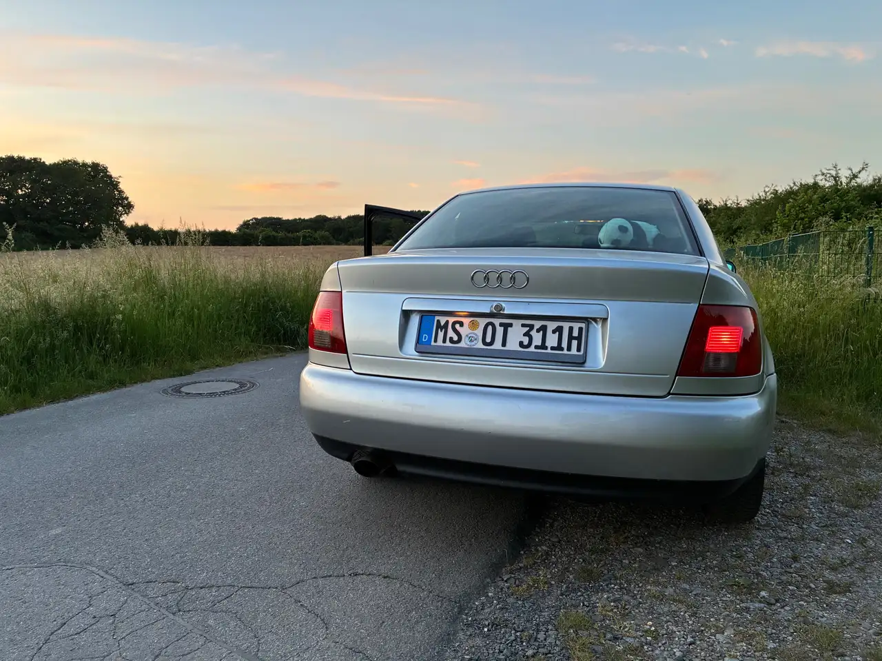 Audi A4 1.8, foto 2