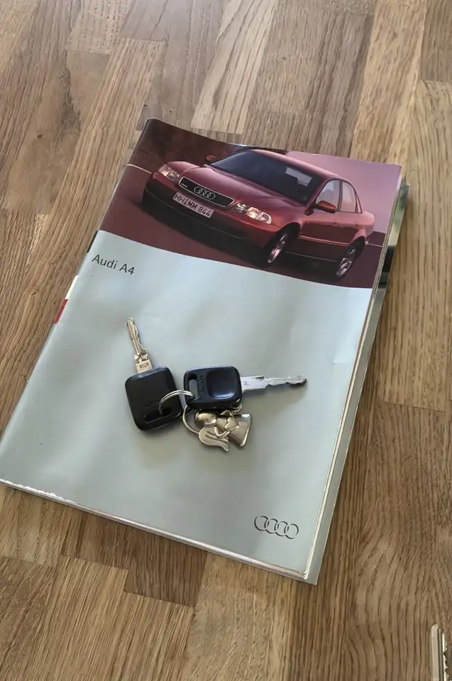 Audi A4 1.8, foto 6