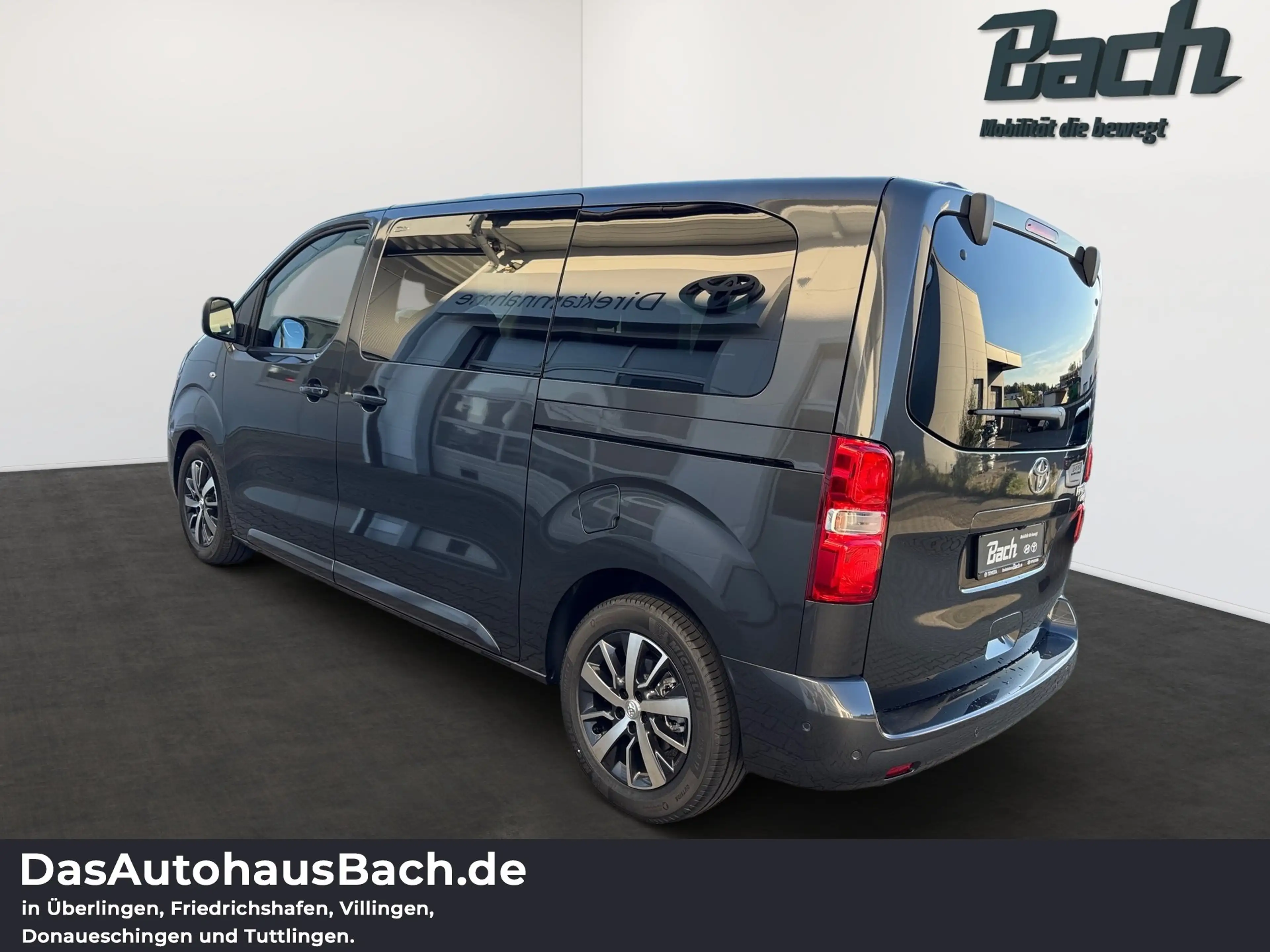 Toyota Proace Verso L1 5-türig Teamplayer 2.2L Diesel 8 — photo 4