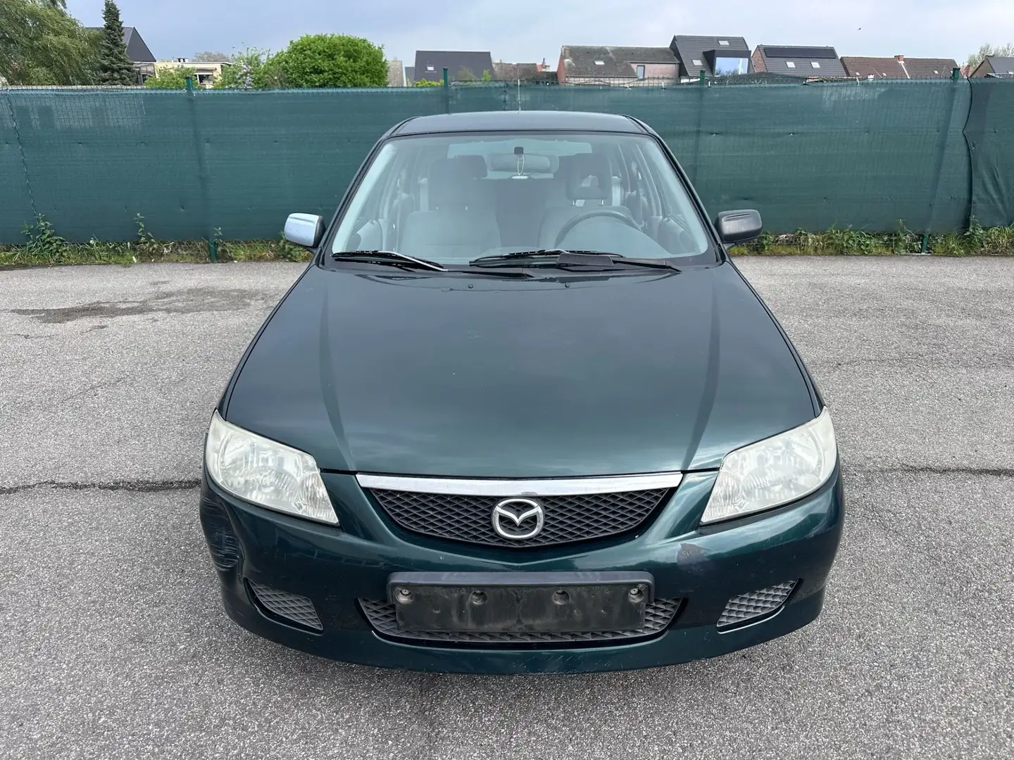 Mazda 323 1.5 GLX - 1
