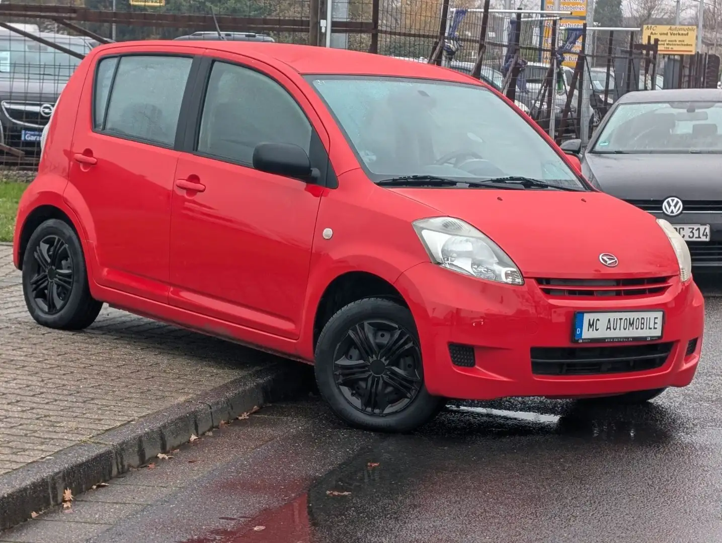 Daihatsu Sirion 1.0*1-HAND*KLIMA*RADIO-CD*AUX*ZV-FUNK !! Rot - 2