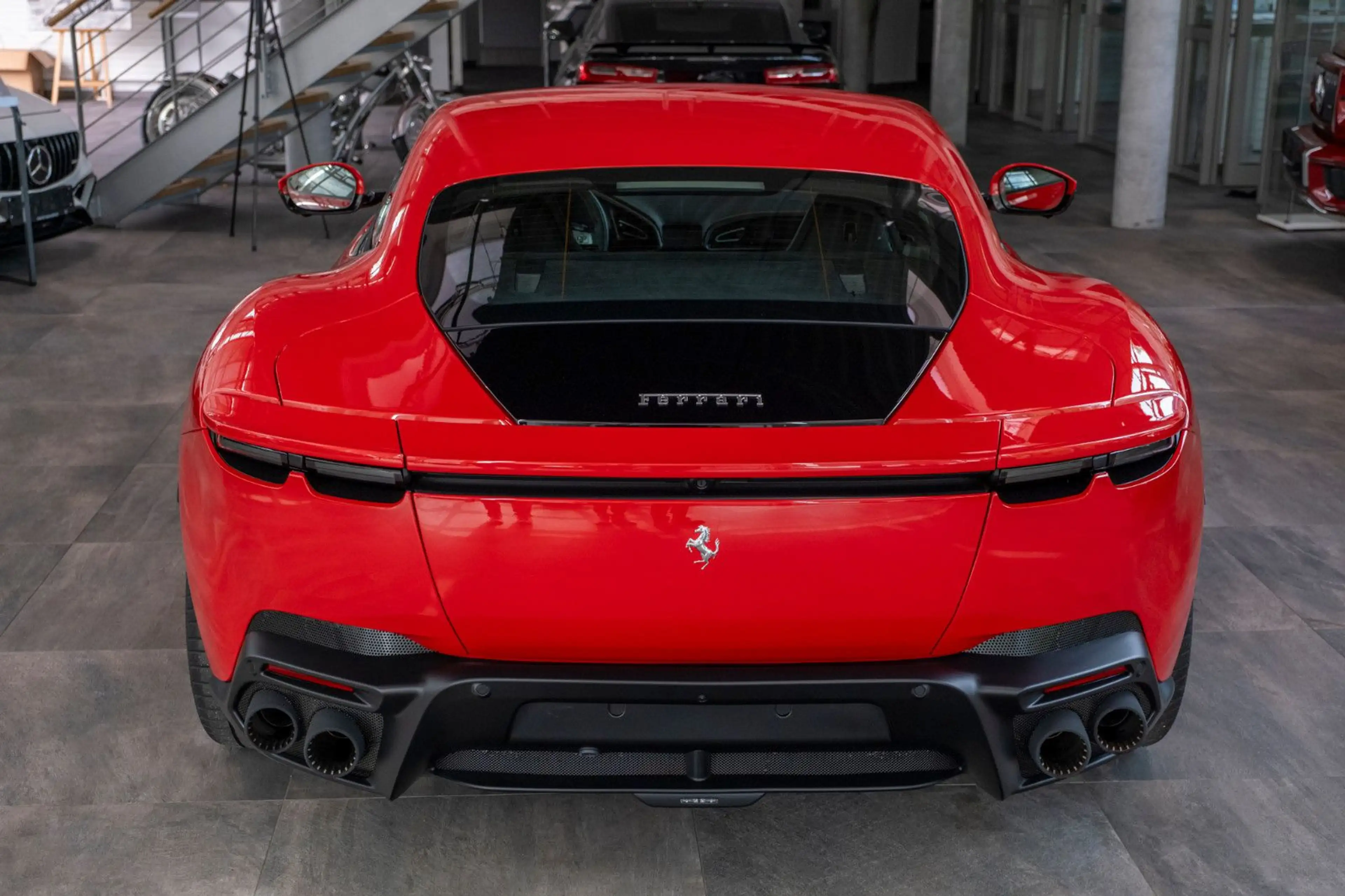 Ferrari Amalfi *Beif.DISPLAY*CARBON+LED*HIFI SOUNDSYSTEM — photo 5