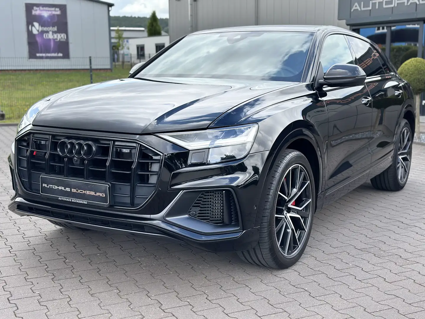 Audi SQ8 4.0 TFSI quattro  competition plus Czarny - 1