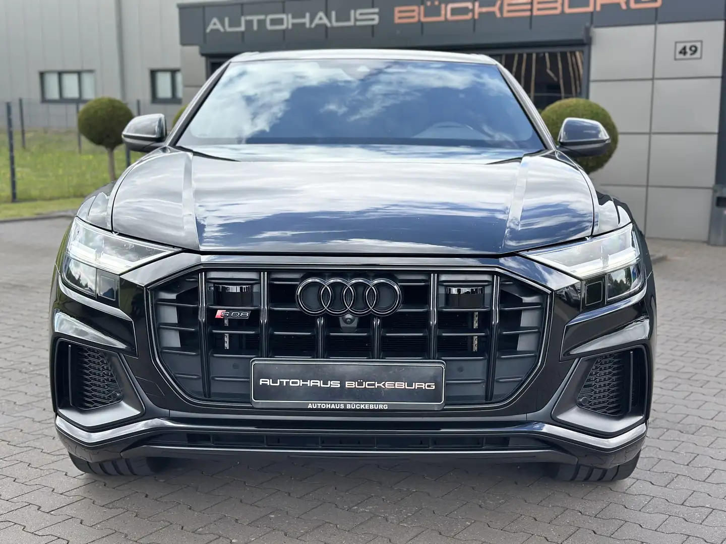 Audi SQ8 4.0 TFSI quattro  competition plus Czarny - 2