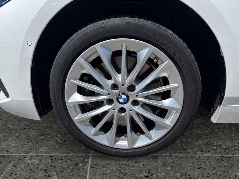 BMW 120 i 5-Türer inkl. Parking Assistant, LED, Sonnenschu — photo 6