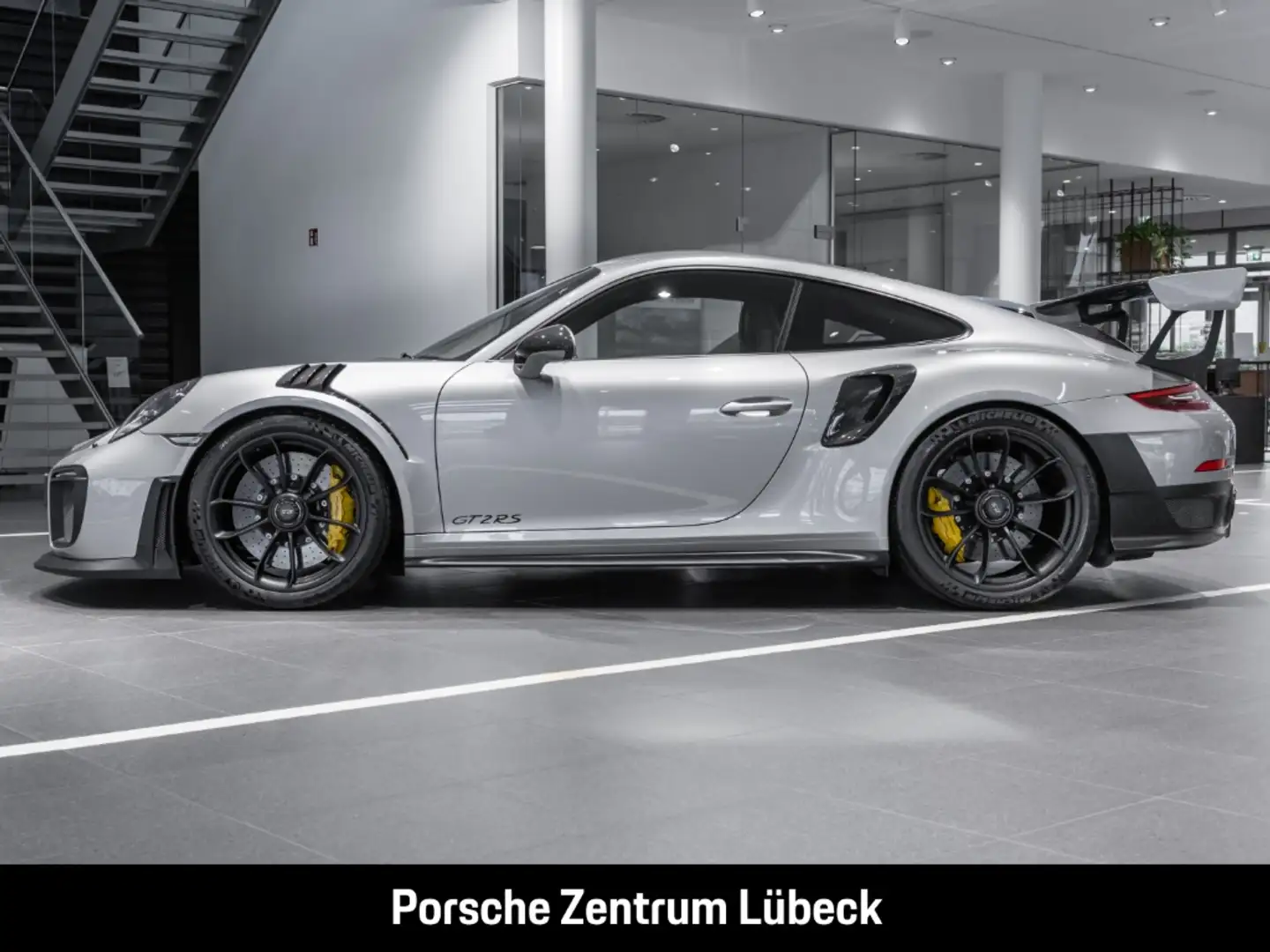 Porsche 991 911 GT2 RS 1-OWNER LIFT BOSE PDLS PVTS+ Argent - 2