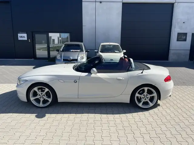 BMW Z4 Z4 2.5i sDrive23i 6 Cilinder, Airco, Leder verwarmd, 6-bak, Cruise control, Navi, Bluetooth, Sensoren, Keuring + Garantie