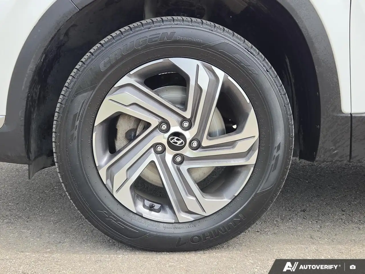 Hyundai SANTA FE снимка Hyundai SANTA FE
