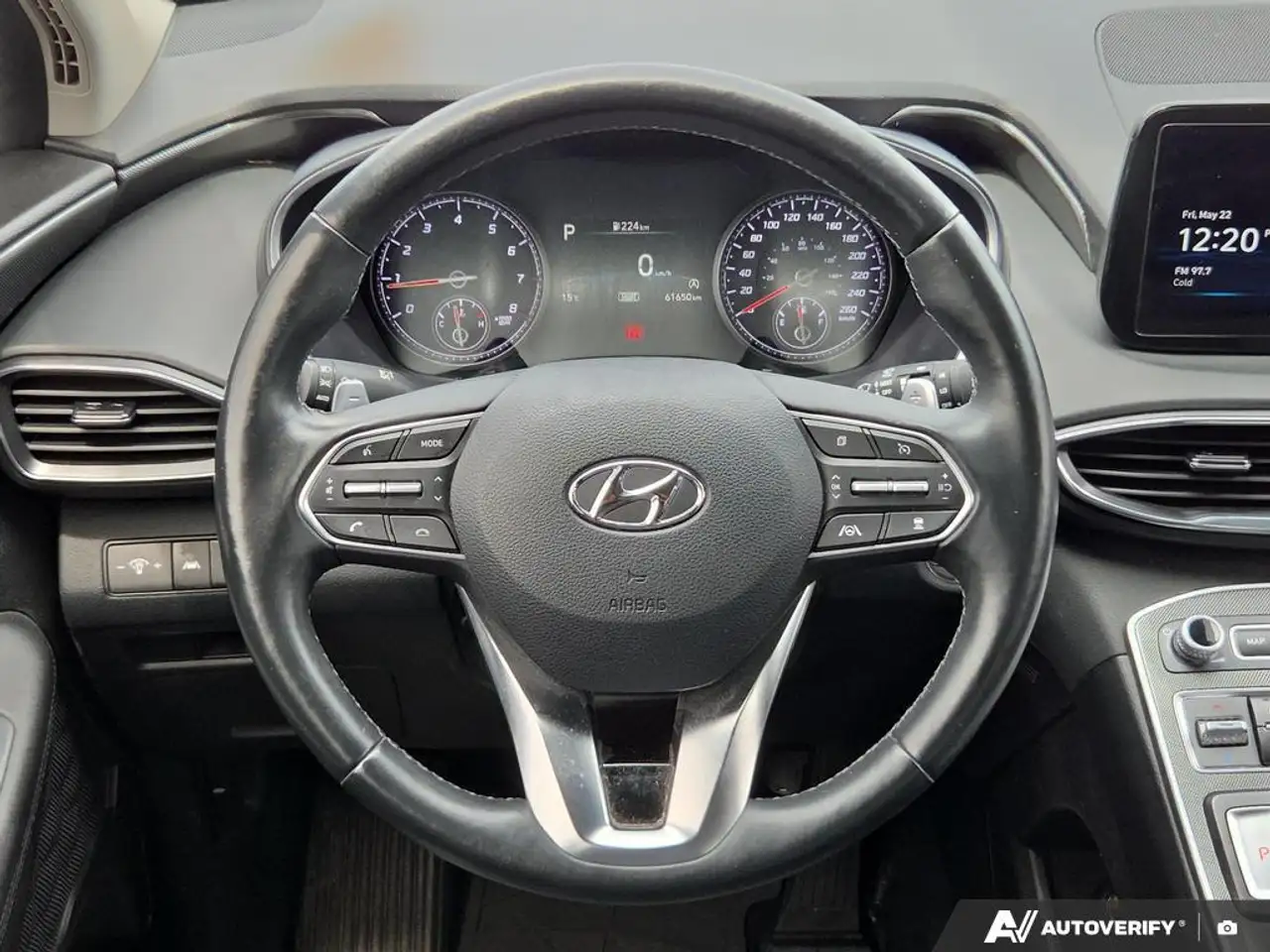 Hyundai SANTA FE снимка Hyundai SANTA FE
