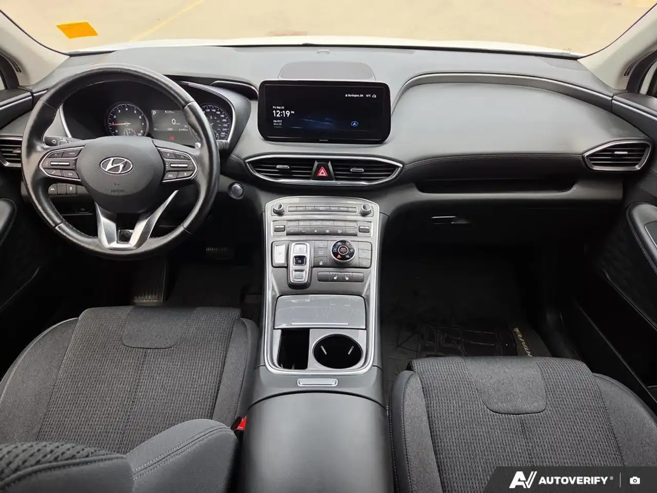 Hyundai SANTA FE снимка Hyundai SANTA FE