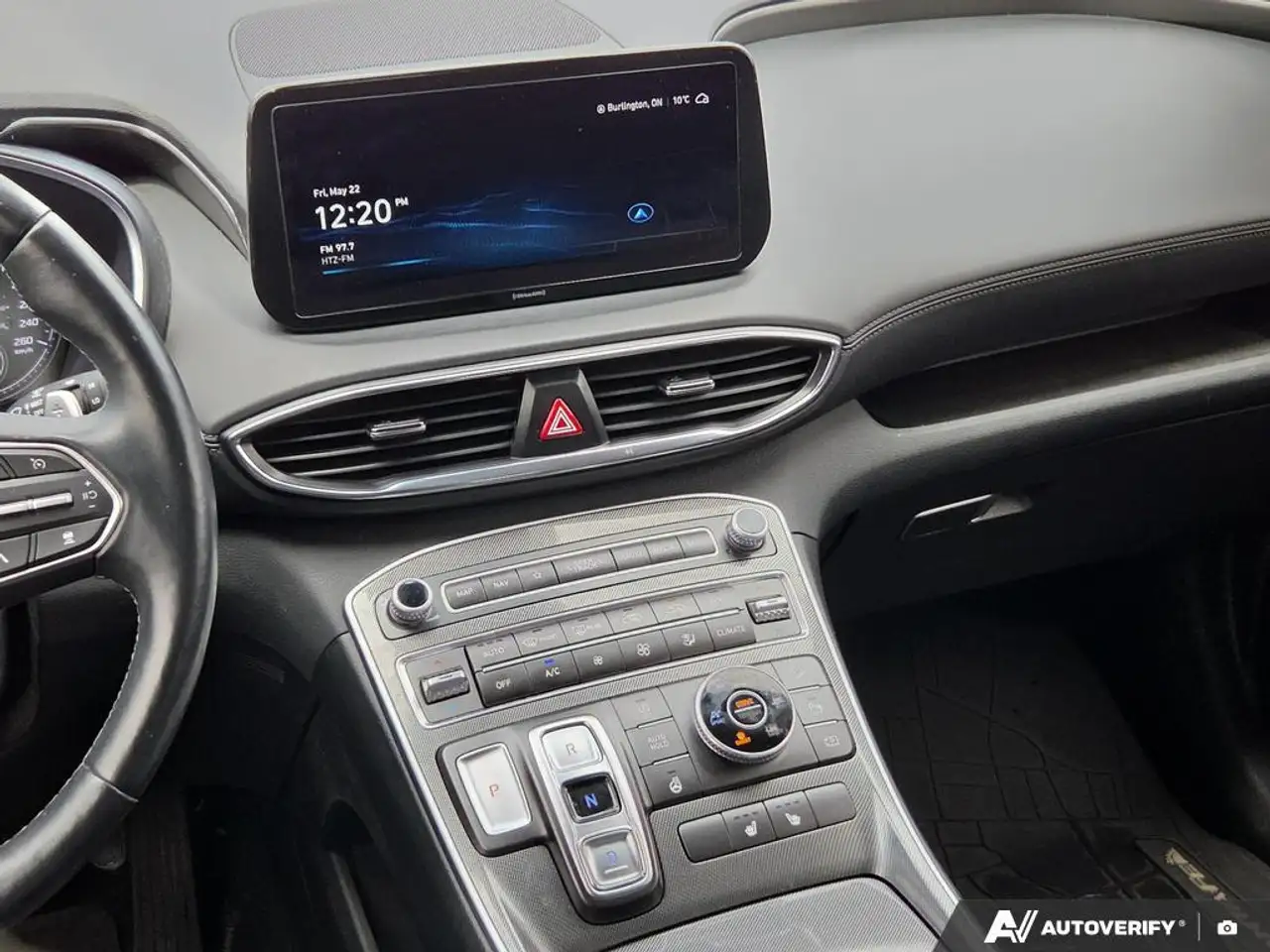 Hyundai SANTA FE снимка Hyundai SANTA FE