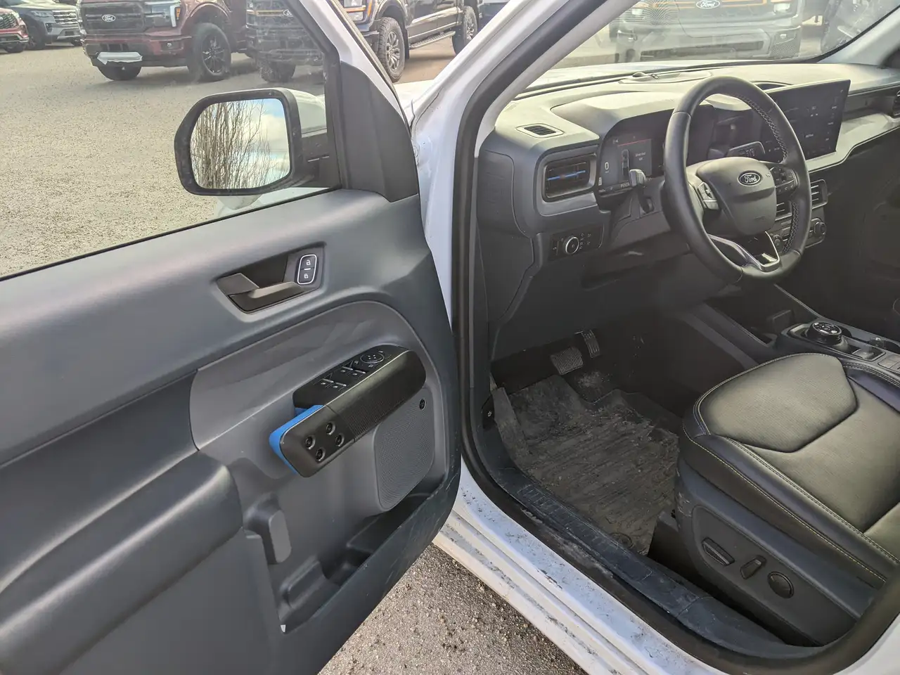Ford Maverick снимка Ford Maverick
