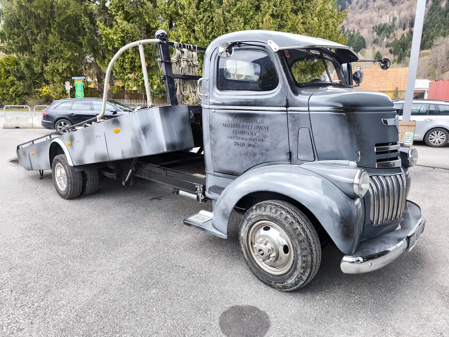 Chevrolet COE Truck - LKW mit 4.5 to Nutzlast Silber - 1