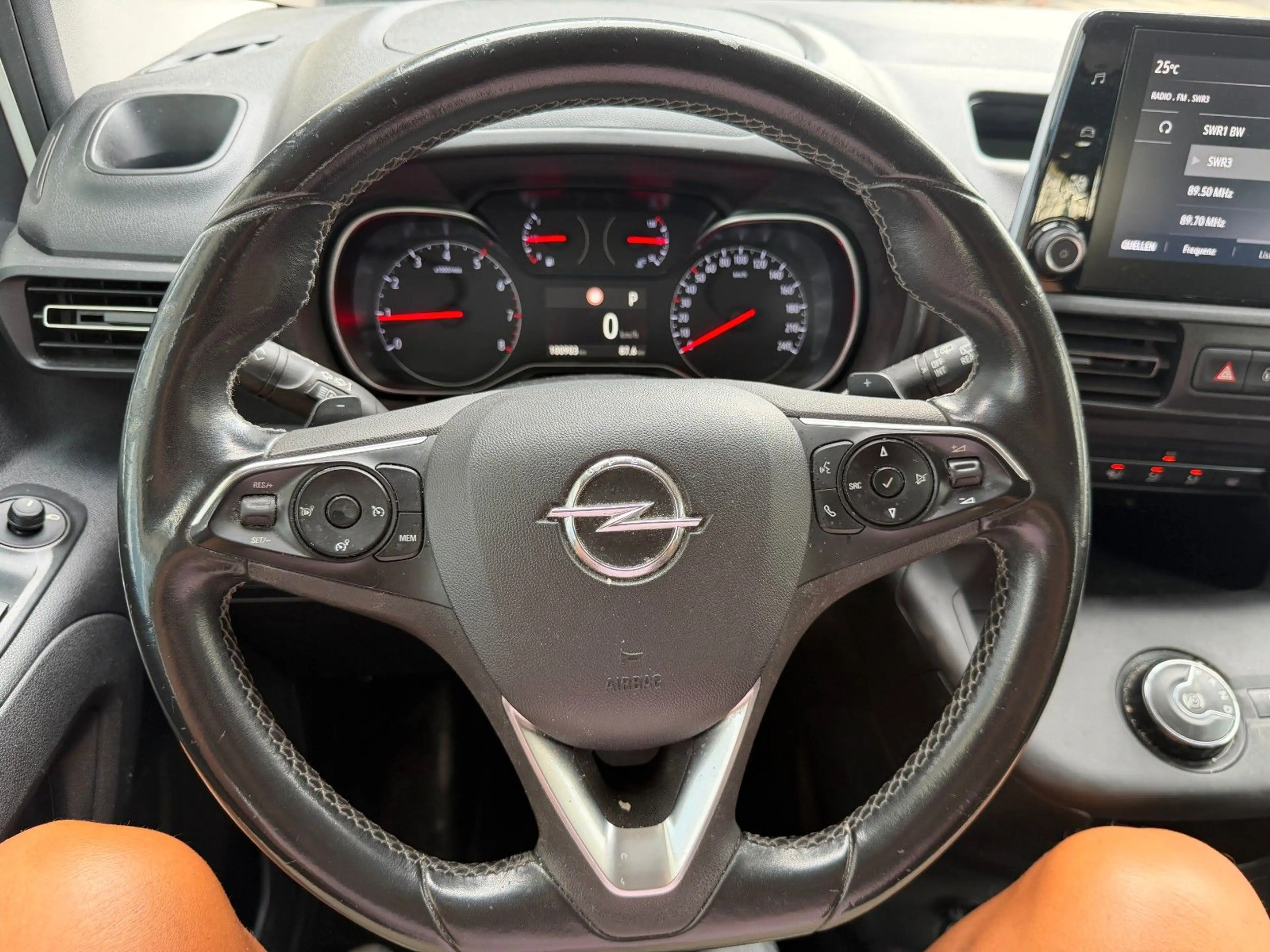 Opel Combo Life 1 Hand unfallfrei — photo 8