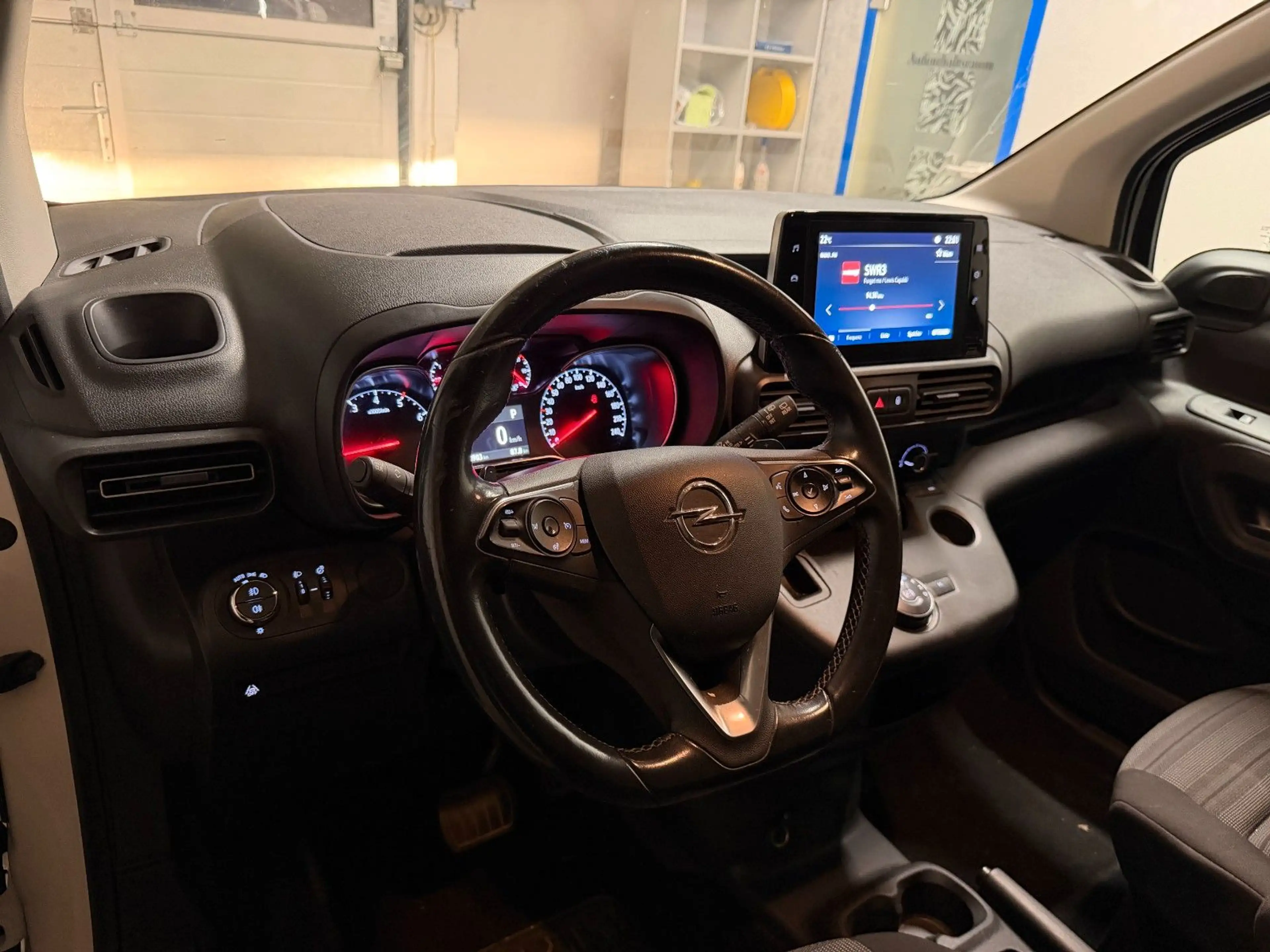 Opel Combo Life 1 Hand unfallfrei — photo 4