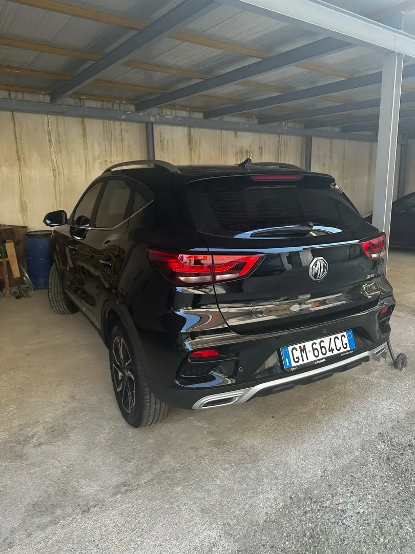 MG ZS 1.5 Luxury - 1