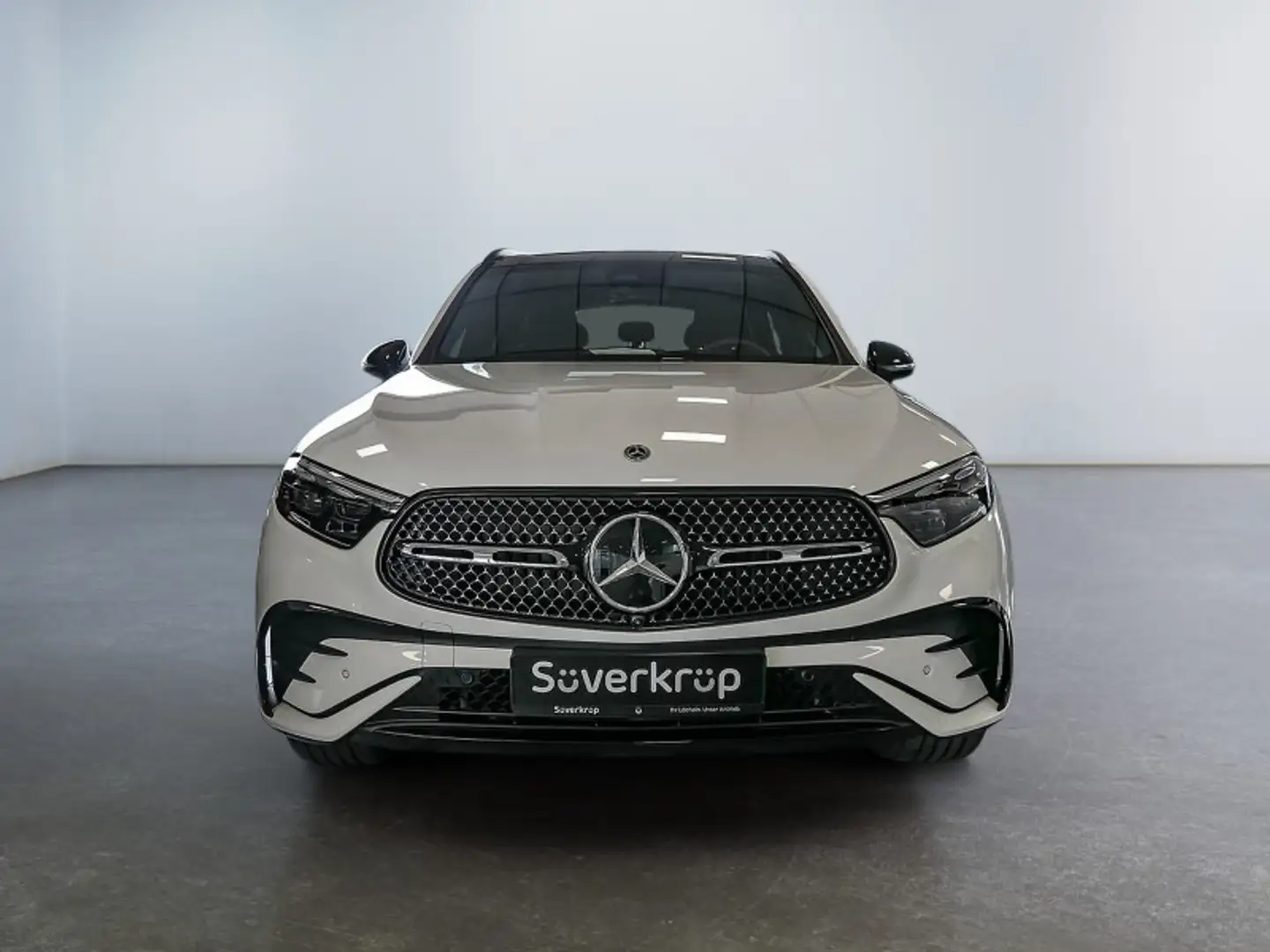 Mercedes-Benz GLC 300 d 4M BURM AMG NIGHT SPUR PANO AHK 360 Weiß - 2