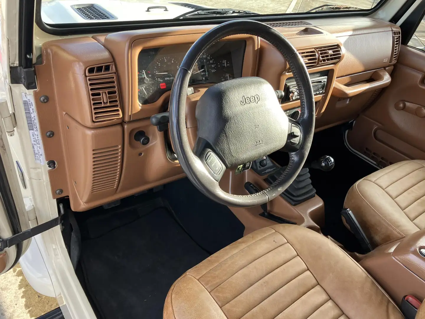 Jeep Wrangler 4.0i Softtop / One off kind BRUTE / Top staat Beyaz - 2