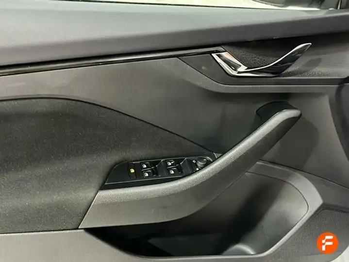 Škoda Kamiq 1.0 TSI DSG Selection 2025, foto 19