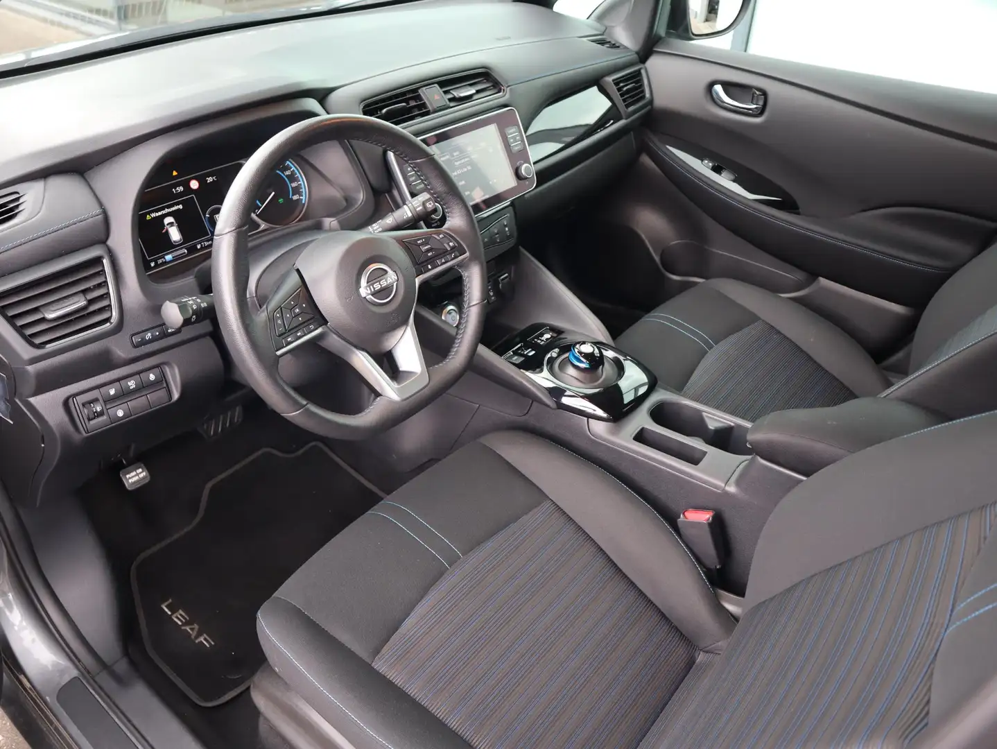 Nissan Leaf N-Connecta 40 kWh Grijs - 2