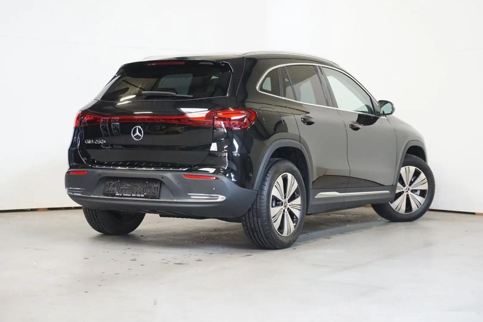 Mercedes-Benz EQA 250 RIJASSISTENTIE PAKKET - PANO DAK Noir - 2