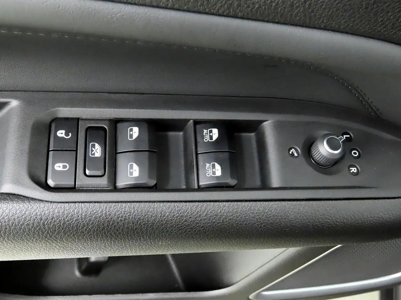 Jeep Compass 1.5 e-Hybrid Aut Altitude ParkAss+360Kam, миниатюра 24