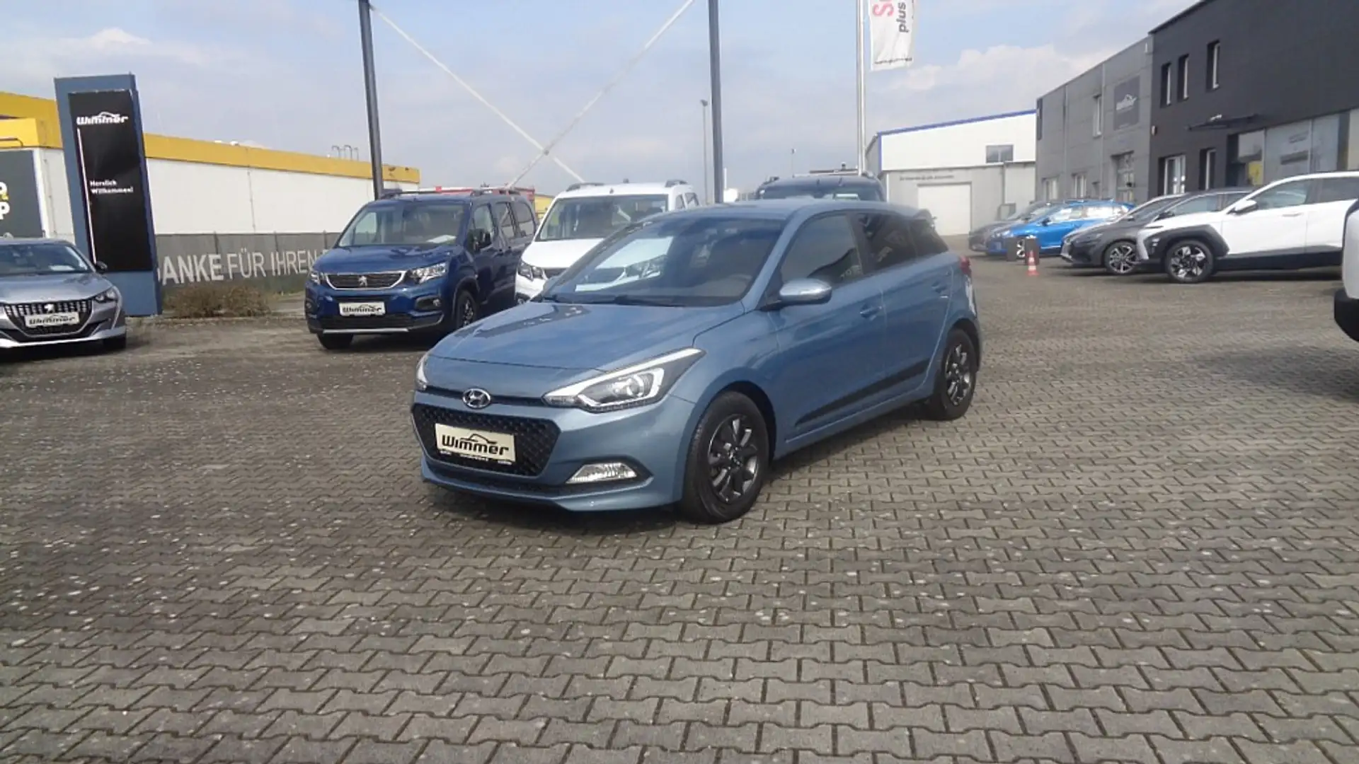 Hyundai i20 1,25 Edition 25 Blauw - 2