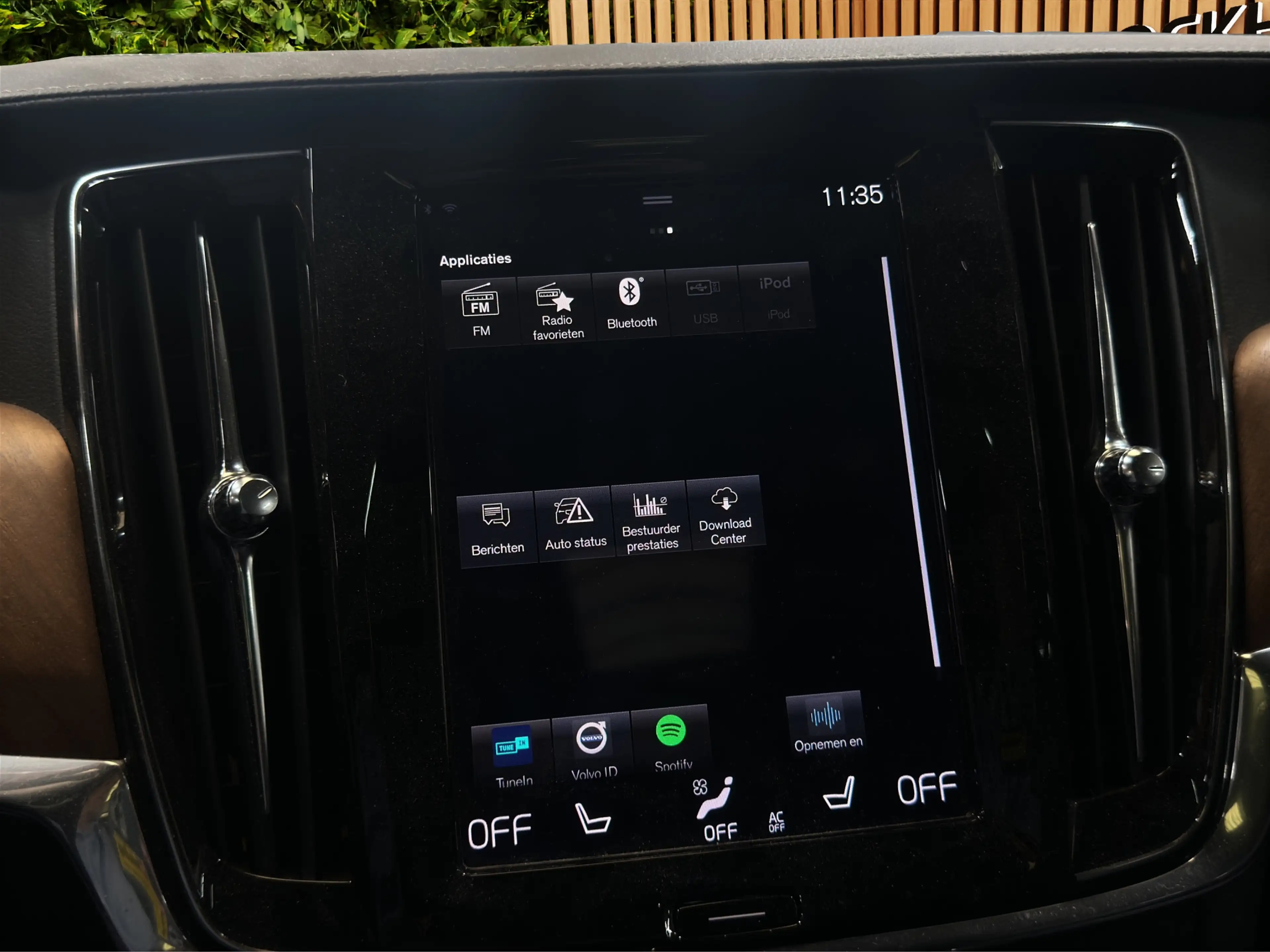 Volvo V90 2.0 T8 AWD Inscription |Panoramadak| Stoel/stuurve — photo 24
