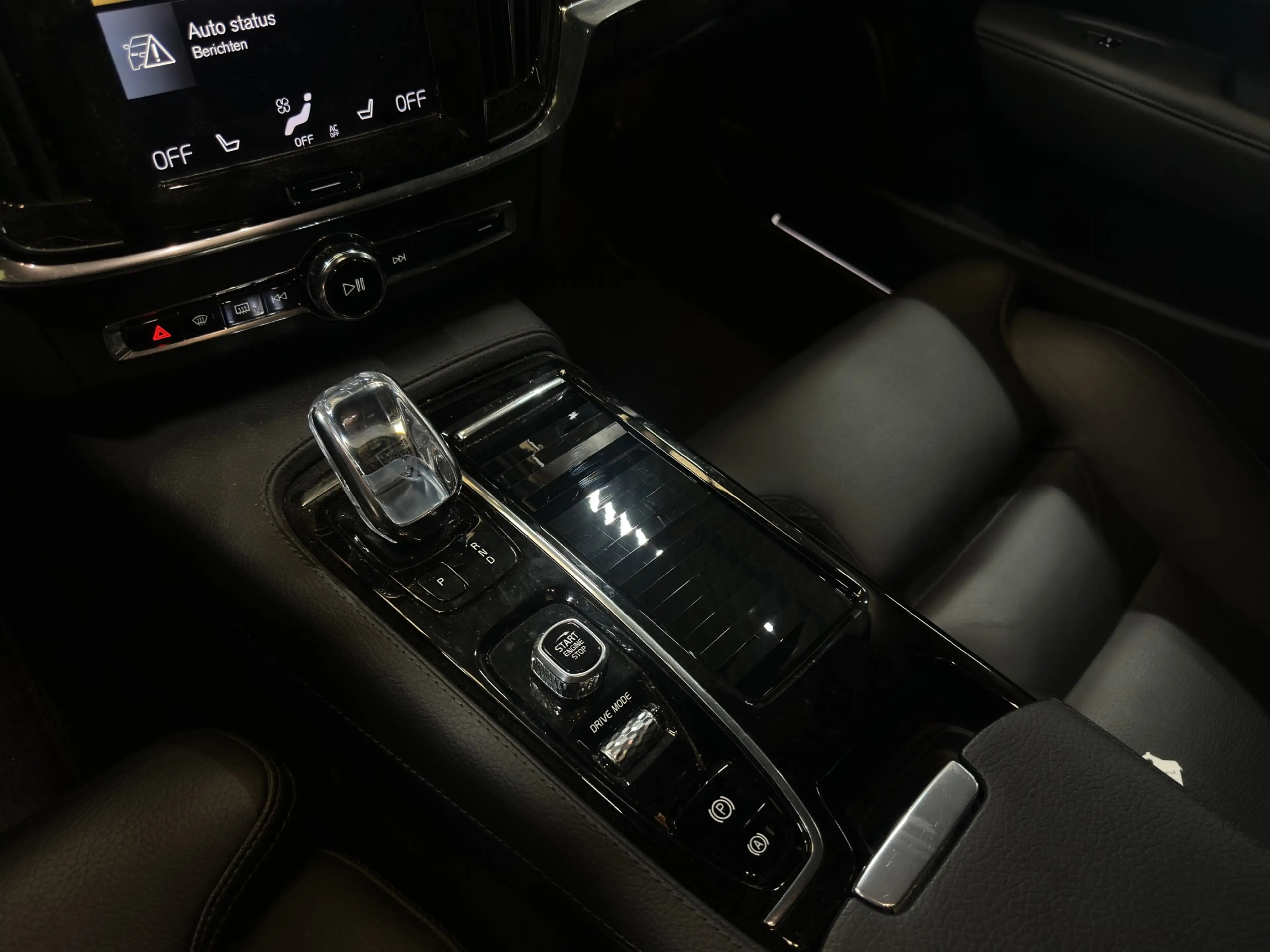 Volvo V90 2.0 T8 AWD Inscription |Panoramadak| Stoel/stuurve — photo 26