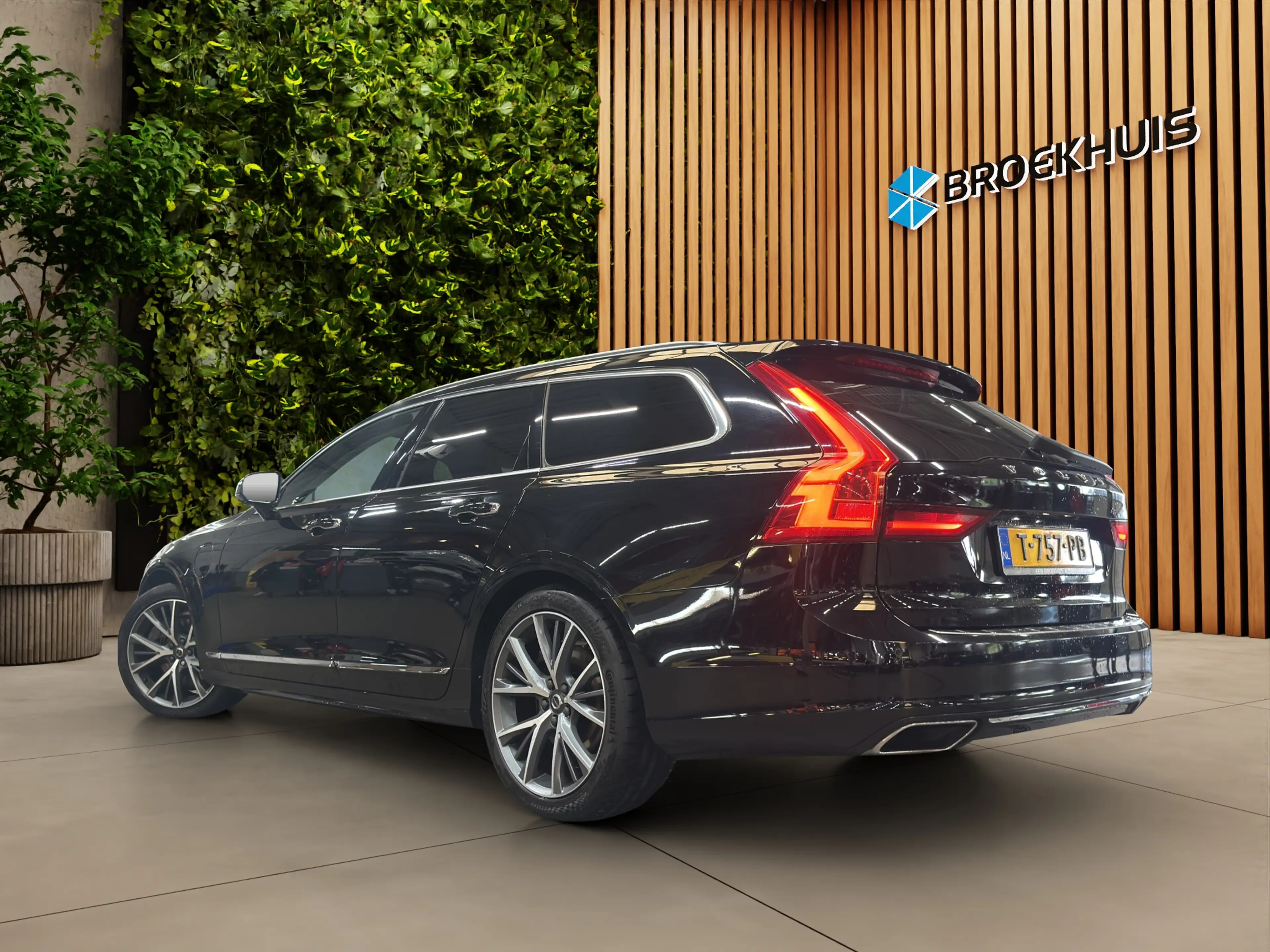 Volvo V90 2.0 T8 AWD Inscription |Panoramadak| Stoel/stuurve — photo 30