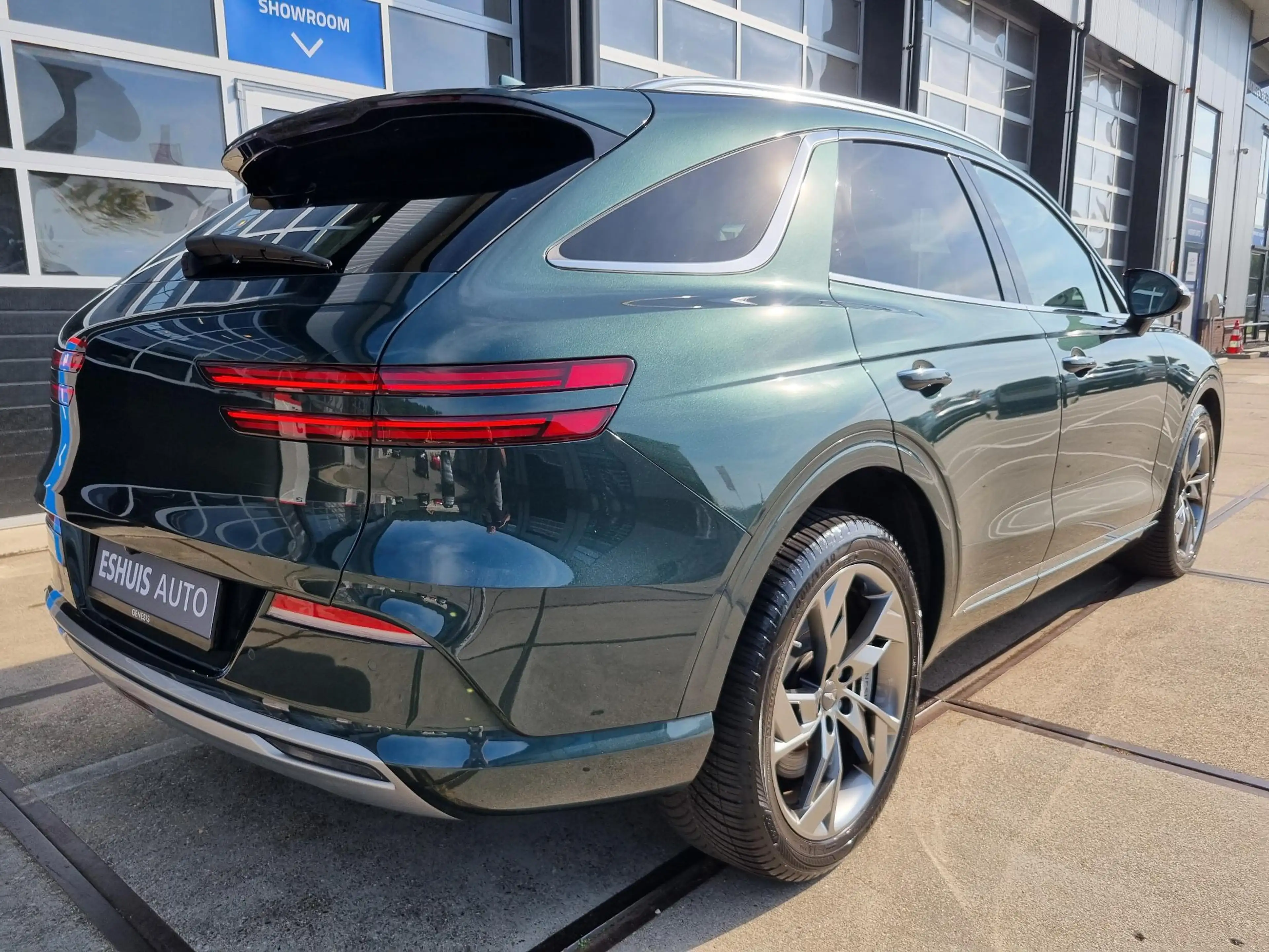 Hyundai Genesis Electrified GV70 AWD Sport 490pk Dual Motor / NAPP — photo 3
